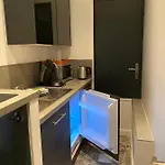 Confort Avec Commodités Espace Repas Wifi Parking Appartement *