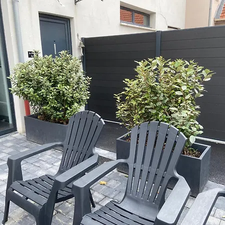 Confort Avec Commodites Espace Repas Wifi Parking Daire